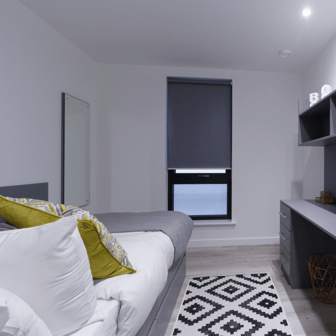 Classic En Suite - Image 4
